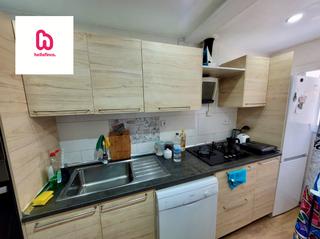 Piso  Carrer ramon llull. Piso reformado con terraza en premià de mar