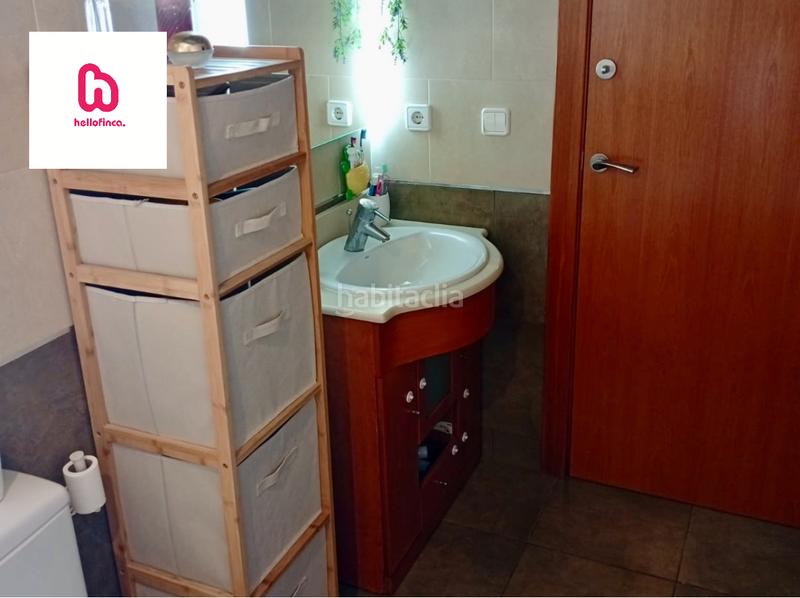 Foto c30fb63e-0923-4819-86b7-e803f943055f. Planta baja  en esparraguera con terraza de 70 metros en Esparreguera