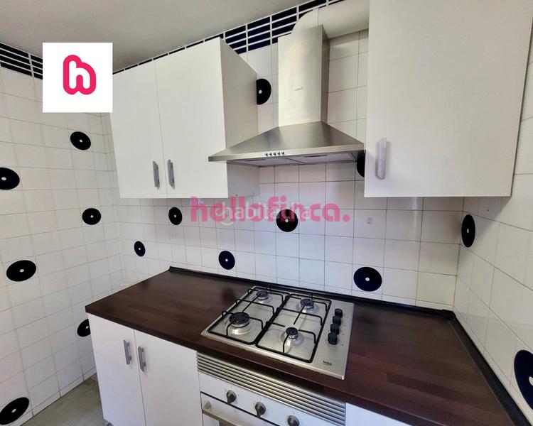Foto ccd3cea4-95b6-48f7-b57d-80081f4a36f4. Piso  a la venta - Horta guinardó en Horta Barcelona