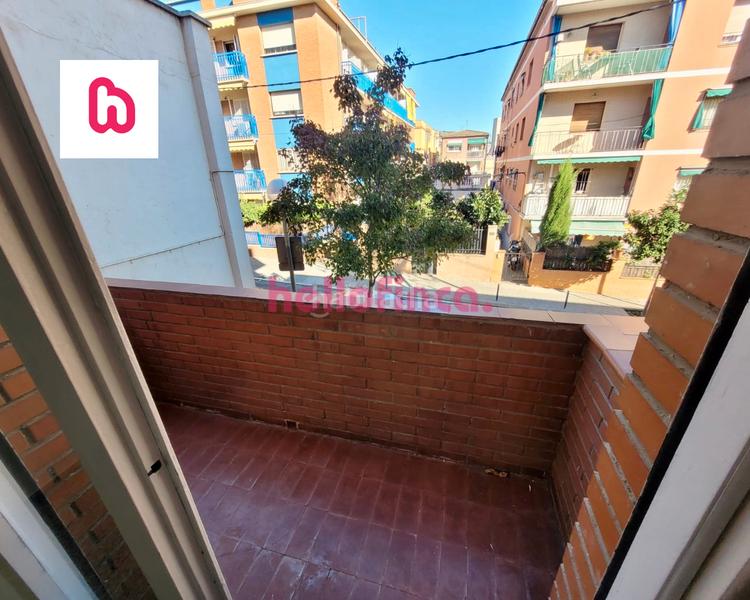 Foto f24b0f73-6640-439e-b4fd-1b17f66287e1. Piso  a la venta - Horta guinardó en Horta Barcelona