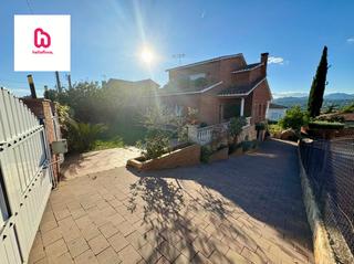 Chalet  Carrer migjorn. Casa a cuatro vientos en turons vallès, l’ametlla del vallès