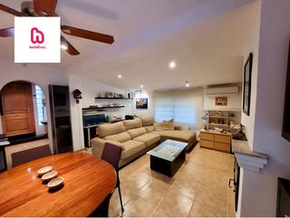 Chalet  Carrer del jacint. Casa a cuatro vientos en mas d’en gall, esparreguera