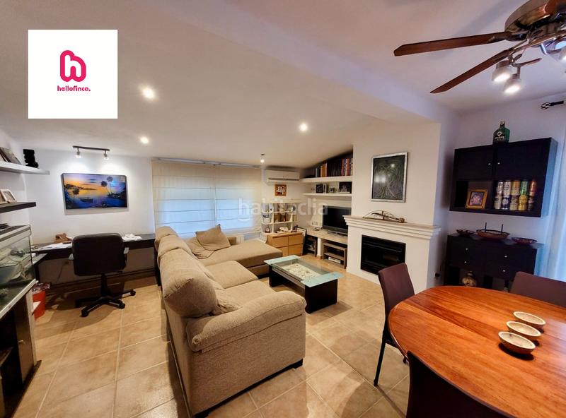 Foto 2abd58e9-9897-44b0-8e8c-c35a7ead4300. Chalet mit kamin heizung parking pool in Mas d´en Gall Esparreguera