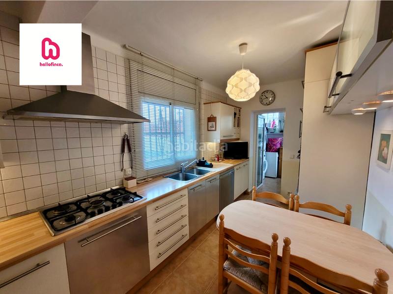 Foto 3b6981e6-8756-4f4a-b5e8-7c69aac8fc3f. Chalet mit kamin heizung parking pool in Mas d´en Gall Esparreguera