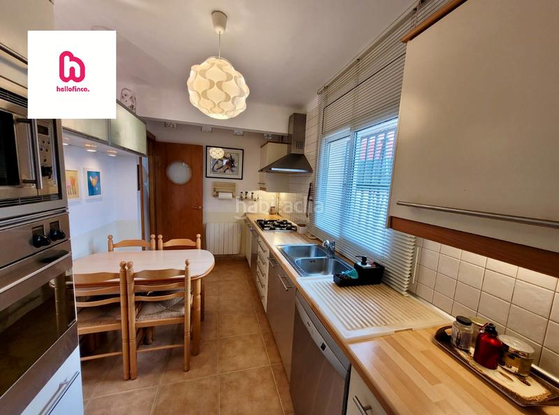 Foto 7569fdee-8326-4063-a4e1-5b15eeb58aa6. Chalet mit kamin heizung parking pool in Mas d´en Gall Esparreguera