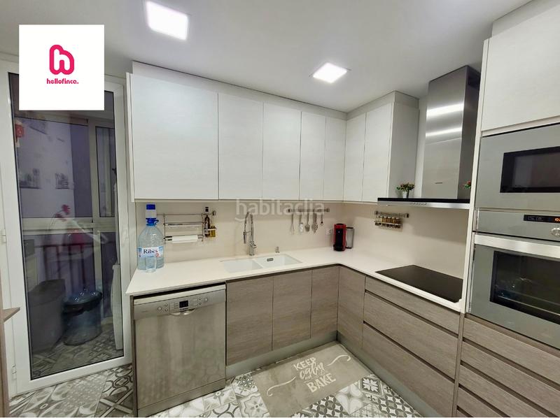 Foto dd7ecb8b-8824-481a-8584-b616e553200f. Piso  reformado en la dreta de l’eixample - en Barcelona