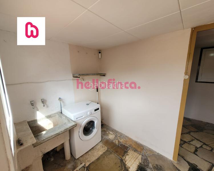 Foto d20cbfa3-c202-40c7-8490-99a107bb6162. Reihenhaus mit heizung in Sant Vicenç de Castellet