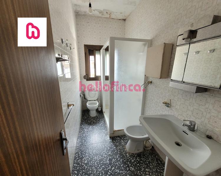 Foto db71c67b-cae6-4a2f-85cc-bb4e631c054b. Reihenhaus mit heizung in Sant Vicenç de Castellet