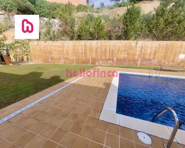 Foto 295ebbab-3bab-4a76-b31a-6b6c568cf1d3. Appartement avec chauffage parking piscine dans Centre Sant Andreu de Llavaneres