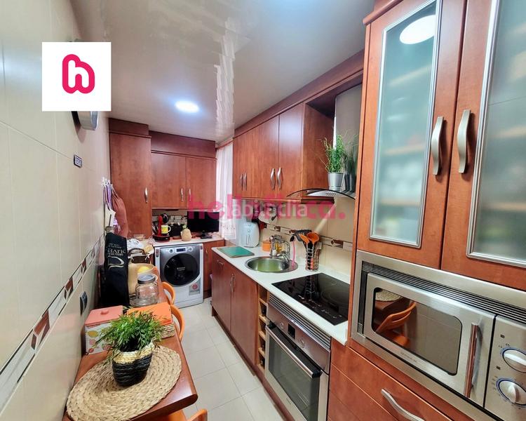 Foto ab7f8a44-de06-4ec2-a48b-36b4548f2eac. Appartement avec chauffage dans Llatí Santa Coloma de Gramenet