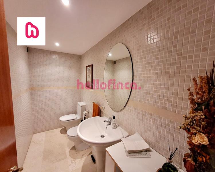 Foto 4803e358-7e48-4b6a-8a3c-cf7b8e31013e. Àtic amb calefacció aparcament a Ca n'Aurell Terrassa