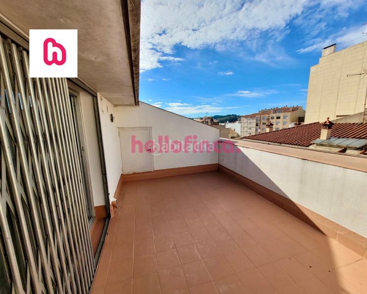 Foto d54a70a8-d42a-4ea3-b438-7bfeb74d19a0. Àtic amb calefacció aparcament a Ca n'Aurell Terrassa