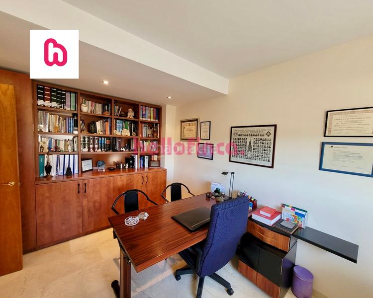 Foto d80988fc-655d-4837-95e7-34d3475e13b9. Àtic amb calefacció aparcament a Ca n'Aurell Terrassa