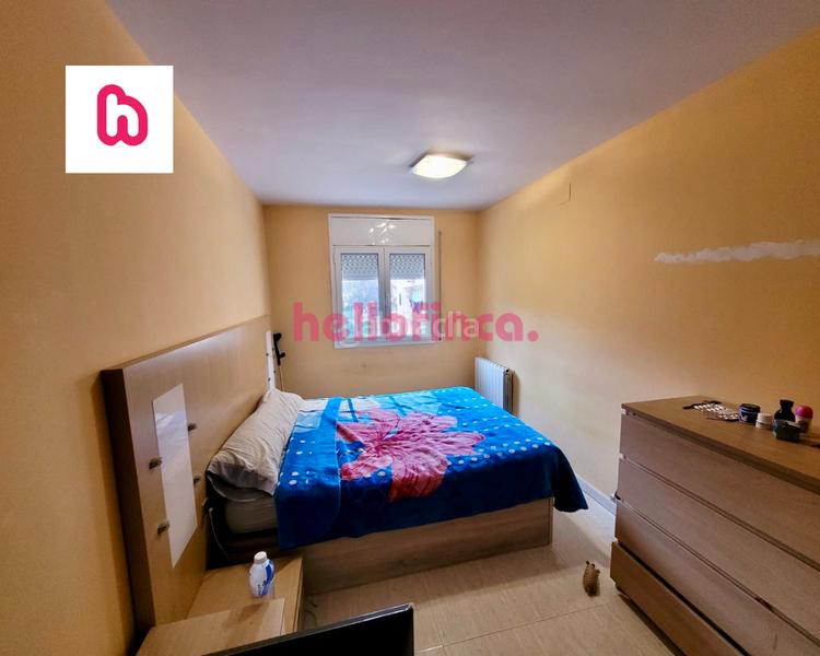 Foto 428fef68-28d2-416d-ae9b-21909bbd49c0. Piso  - barrio del centre (les flors) en Llevant Igualada