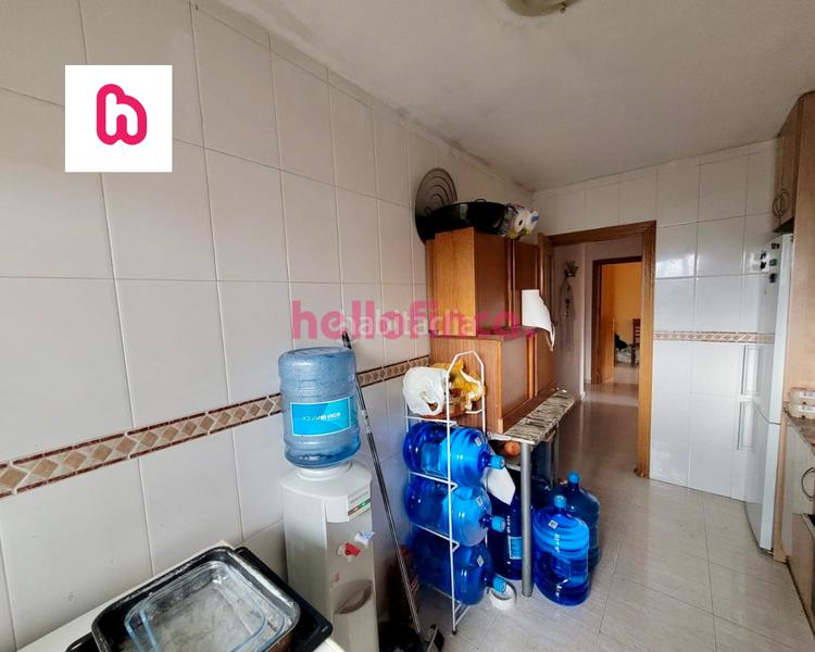 Foto 66d1275f-588b-47dc-bb84-1814eb81adb8. Piso  - barrio del centre (les flors) en Llevant Igualada