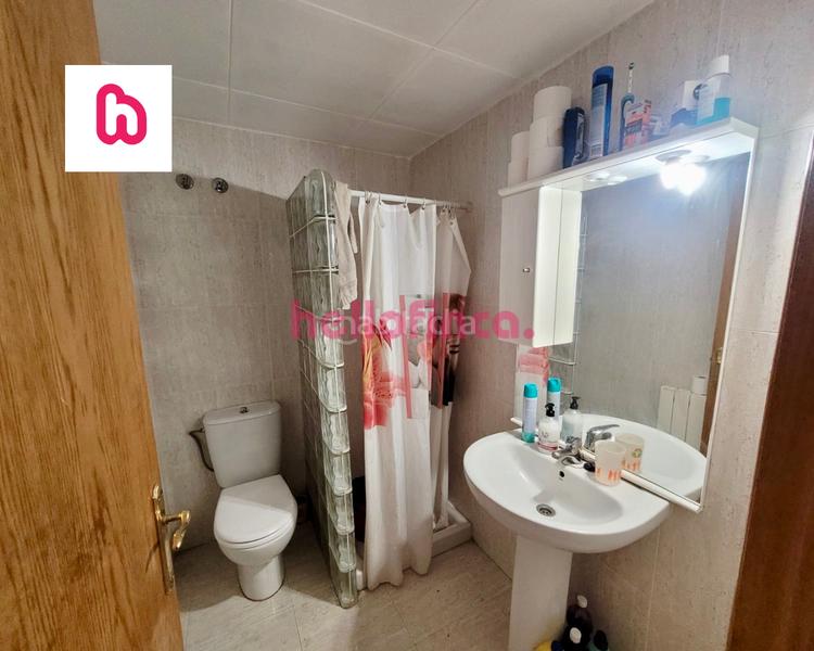 Foto 8e3b62ff-7623-4d1f-bb8c-ae12b717ce6f. Piso  - barrio del centre (les flors) en Llevant Igualada