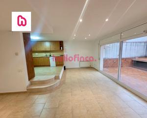 Piano terra  Carrer de gallifa. Planta baja en venta en cubelles - barrio de l'exemple