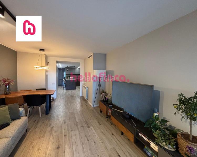 Foto a7345499-f00e-47f7-ba96-f5c9ca763cc9. Appartement avec chauffage parking piscine dans Segle XX Terrassa