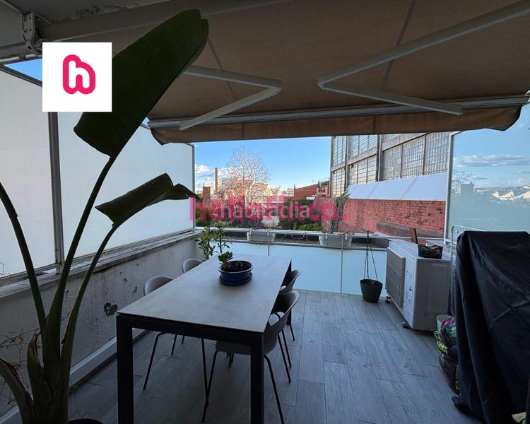 Foto bdb9db65-311d-4e13-9b14-dbd052beb4ff. Appartement avec chauffage parking piscine dans Segle XX Terrassa