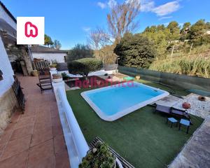 Chalet  Carrer portbou. Casa a cuatro vientos con amplio jardín en cabrera d'anoia - urb