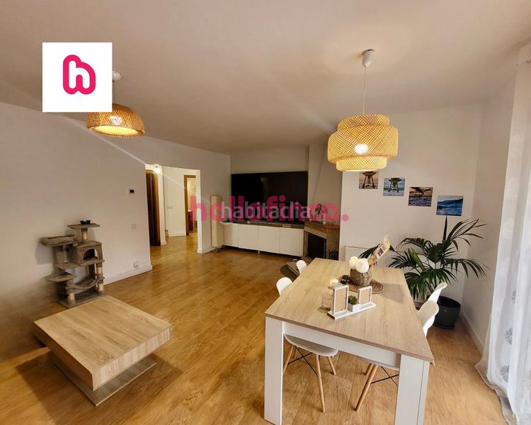 Foto 0e3e86ee-6ccb-481c-a6a3-801b31de6880. Chalet mit kamin heizung parking pool in Ametlla del Vallès (L´)