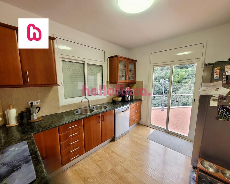 Foto aef9c6cf-cf7e-4e7a-adaa-8a92715cf528. Chalet mit kamin heizung parking pool in Ametlla del Vallès (L´)