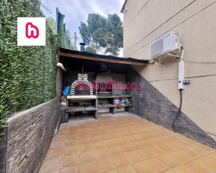 Foto b21dbcd3-8f74-48cb-9857-9e7e602035c7. Chalet mit kamin heizung parking pool in Ametlla del Vallès (L´)