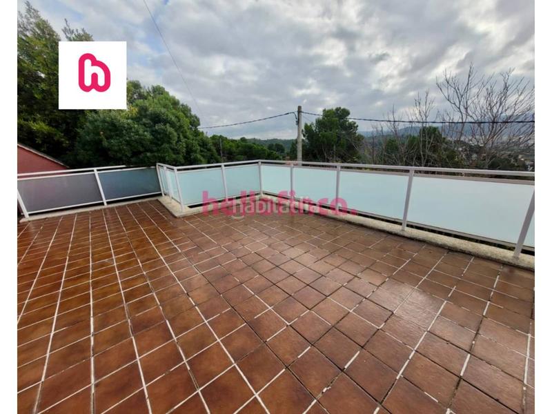 Foto 5f8ebde0-e5f9-4e04-883d-563ec73f8519. Casa amb calefacció aparcament piscina a Abrera