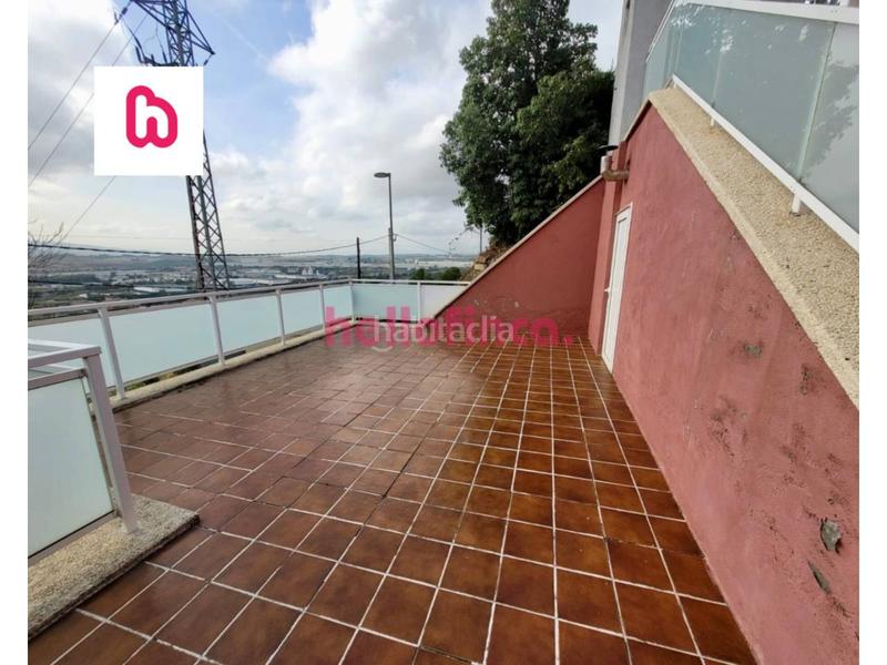 Foto 86b3d2dd-6694-4874-8ca4-31b82e37542c. Casa amb calefacció aparcament piscina a Abrera
