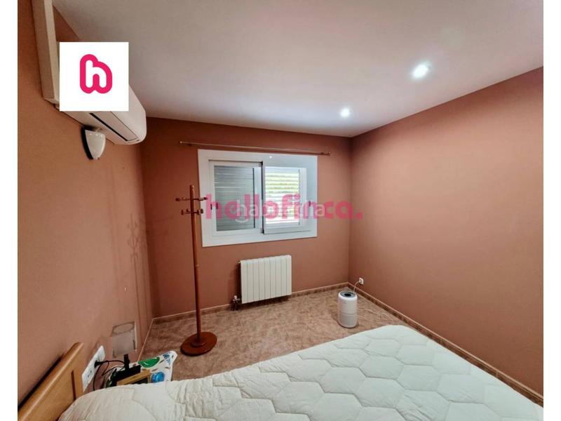 Foto a955ab64-b873-4cbe-9392-01ffbb257265. Casa amb calefacció aparcament piscina a Abrera