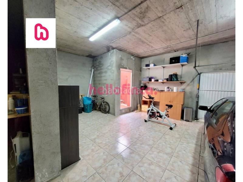 Foto ac20ff4d-e1e4-454b-86ea-3797068bbdfa. Casa amb calefacció aparcament piscina a Abrera