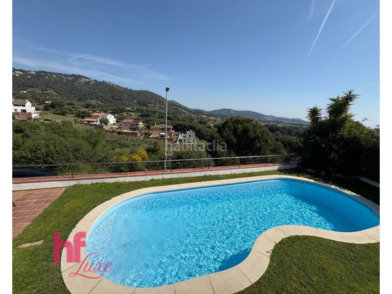 Foto cdaa89fc-9db1-41dd-9258-609b612bde37. Xalet amb calefacció aparcament piscina a Calella
