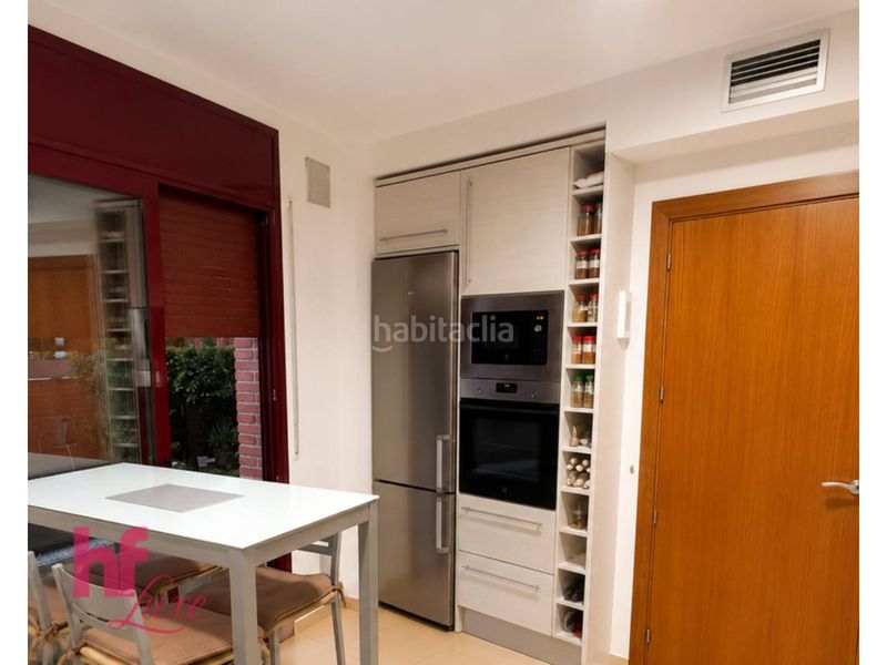 Foto 759bd9e6-8f93-4dee-bb78-5b68b8fcb976. Casa aparellada amb calefacció aparcament a Lliçà de Vall