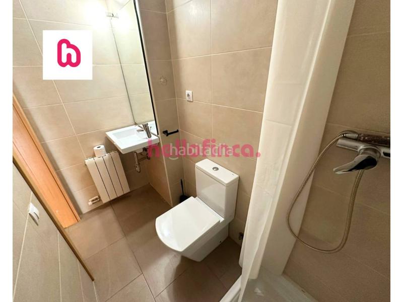 Foto 2ab26027-f06a-4ecf-8e35-44a9b0f9ee37. Dúplex  en venta con balcón, terraza, parking y trastero en Rubí