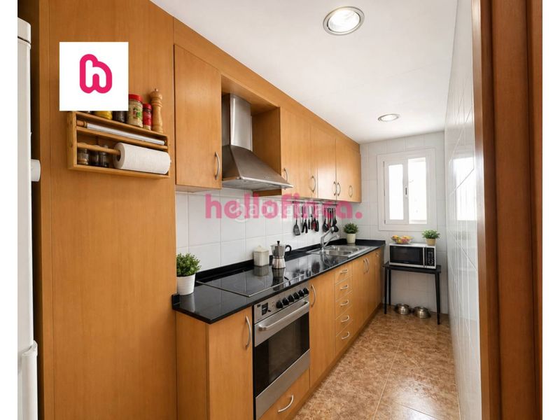 Foto 5fcb9363-e0c2-4157-af4e-1bbe1e130834. Flat with heating in Centre Mataró