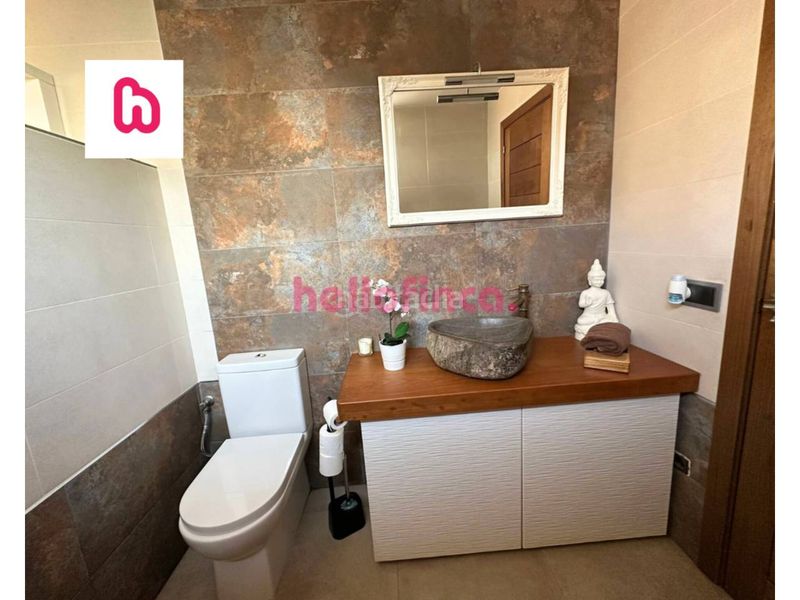 Foto 0a12c6df-25a2-4ba1-8595-d9adcdbcf87a. Xalet amb calefacció aparcament piscina a Lliçà d´Amunt