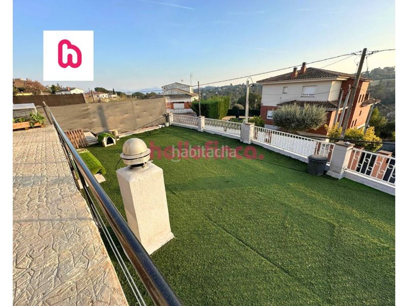 Foto 48eb34f9-7119-4ea8-a3c3-cde37b3cad5a. Xalet amb calefacció aparcament piscina a Lliçà d´Amunt