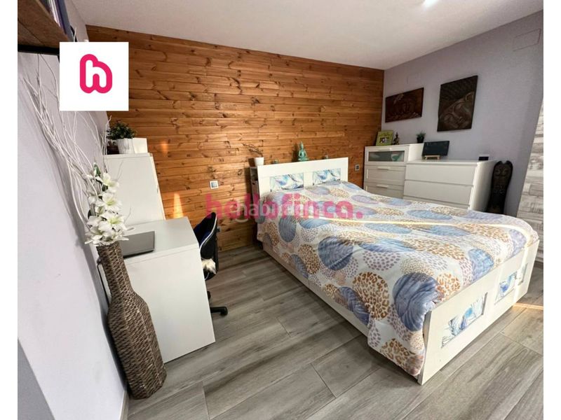 Foto 6721065a-8f1b-4b3a-8baa-b982ce226252. Xalet amb calefacció aparcament piscina a Lliçà d´Amunt