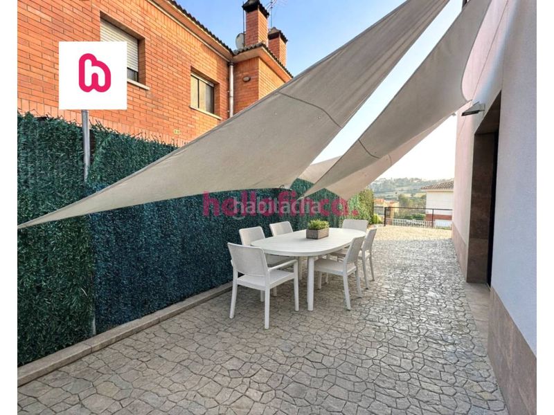 Foto 67d19481-ae17-4d7e-a680-becfff0802f2. Xalet amb calefacció aparcament piscina a Lliçà d´Amunt