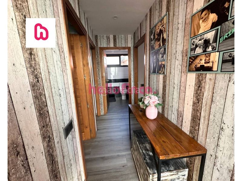 Foto de5f016c-6865-4138-a06c-9a1987d1e803. Xalet amb calefacció aparcament piscina a Lliçà d´Amunt