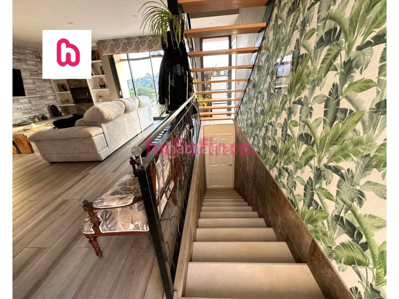 Foto ef4229c7-b03e-4cb1-82b5-785c011f27a7. Xalet amb calefacció aparcament piscina a Lliçà d´Amunt