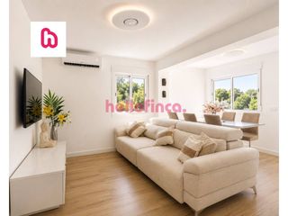 Xalet  Calle penedès. Casa independiente a la venta en lliçà damunt vallès oriental  u