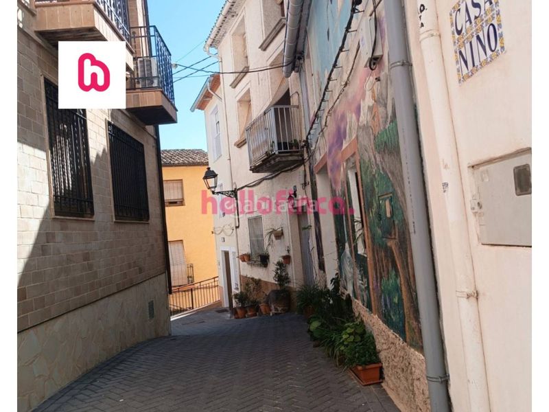 Foto 7a555ef9-9f67-4624-9cd6-9aa76d43bf7e. Casa amb calefacció a Confrides