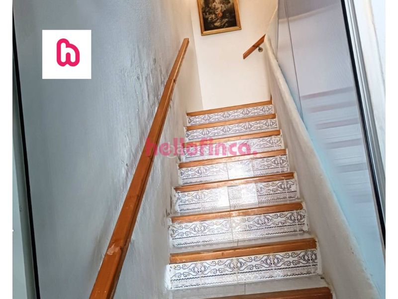 Foto c4926c1d-7d0e-4981-8191-676a377f58e7. Casa amb calefacció a Confrides