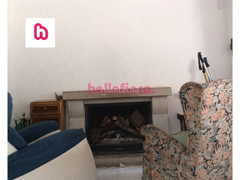 Foto c9e27dc8-fbd1-403a-9451-60fa330dda7f. Casa amb calefacció a Confrides