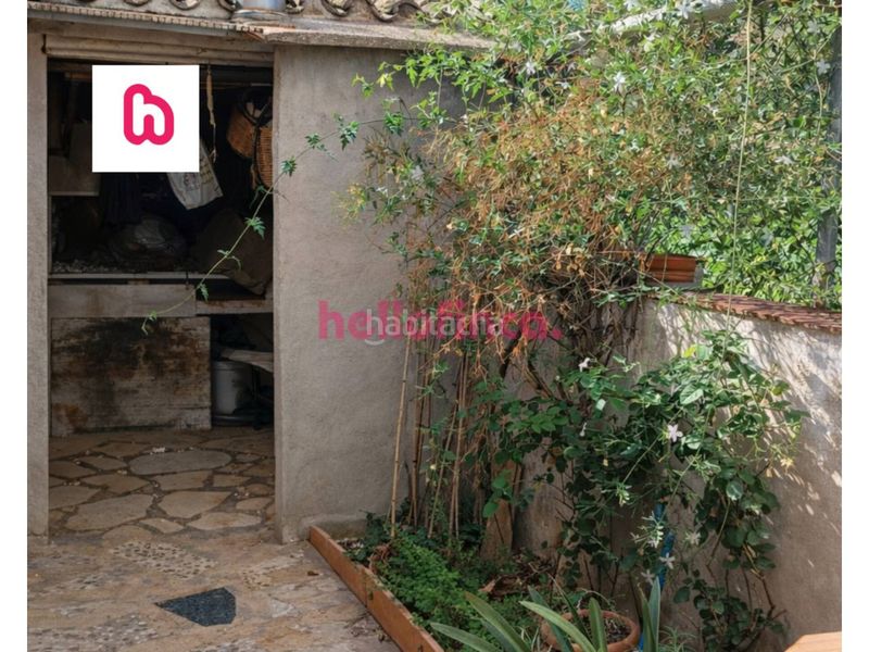 Foto f5b9549e-af2b-4537-a1e7-54d71cea8c8d. Casa amb calefacció a Confrides