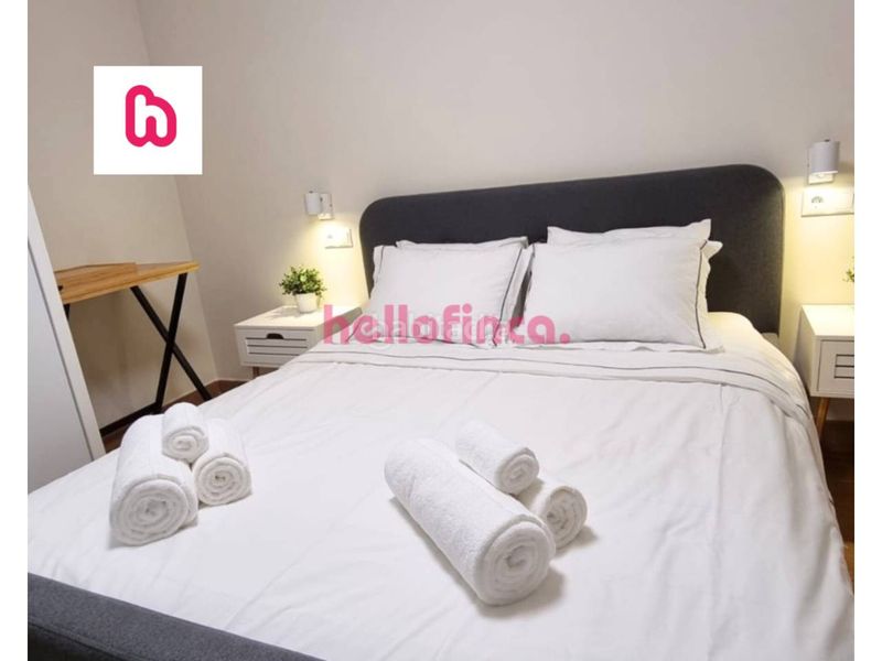 Foto 10b5754a-2c7b-4eb9-98be-7256a7a785ef. Pis amb aparcament piscina a Casco Antiguo - Sta. Cruz - Ayuntamiento Alicante