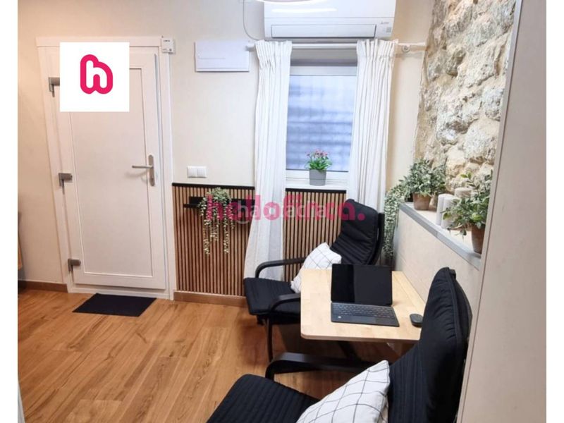 Foto f7871c30-d497-4616-b354-6677dd1c0181. Pis amb aparcament piscina a Casco Antiguo - Sta. Cruz - Ayuntamiento Alicante