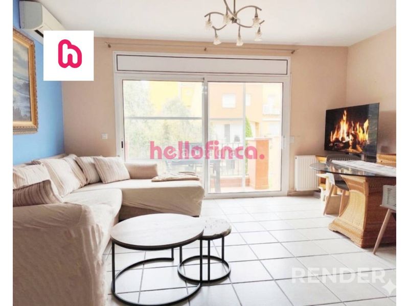 Foto c16f0870-5224-4e71-9508-75a37032d33a. Casa adossada amb calefacció aparcament piscina a Empuriabrava