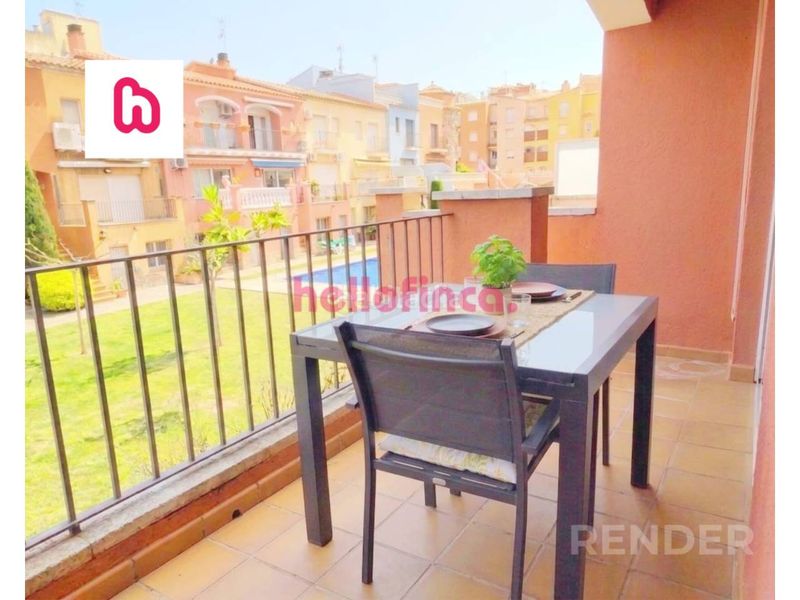 Foto da50c5a2-f377-4594-9920-b9a35fdb9d09. Casa adossada amb calefacció aparcament piscina a Empuriabrava